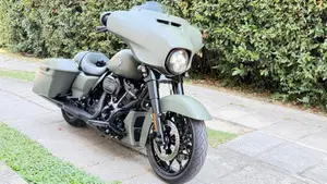 Harley-Davidson 114 Street Glide Special (2019 - 20) - FLHXS 