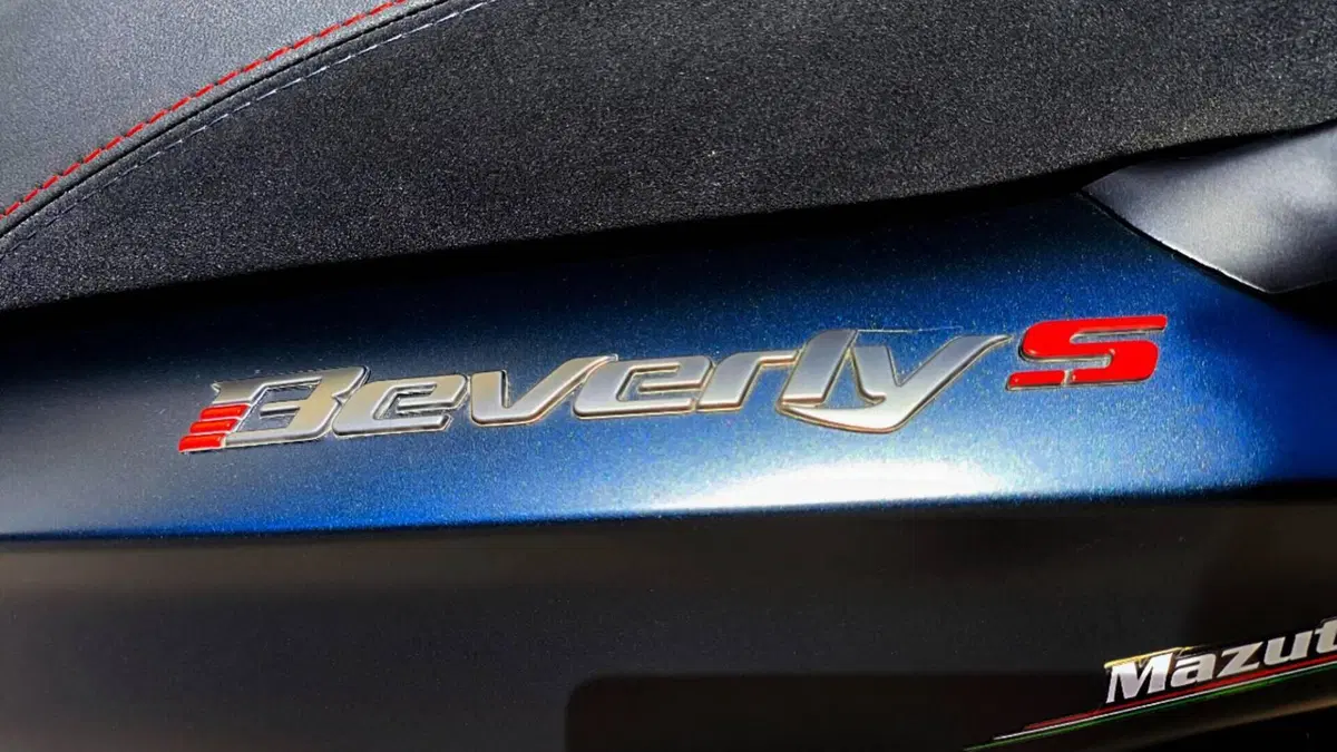 Piaggio Beverly 400 S ABS-ASR (2021 - 24)  (9)