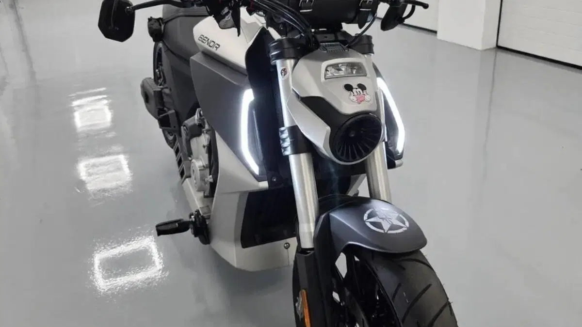 Benda Motorcycles LFC 700 (2024 - 26)  (4)