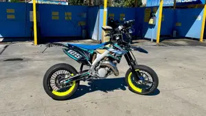 Tm Moto EN 125 (2017) 