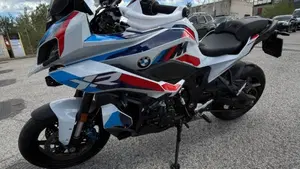 Bmw M 1000 XR (2024 - 27)  (3)