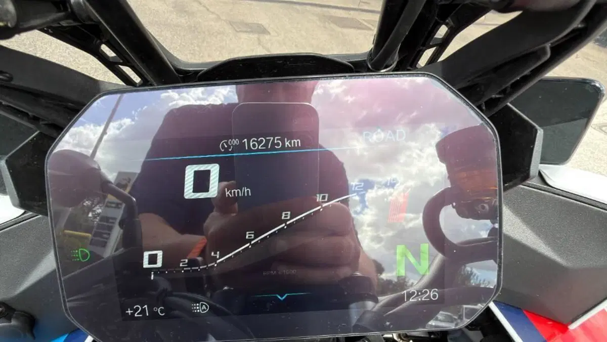 Bmw M 1000 XR (2024 - 27)  (5)