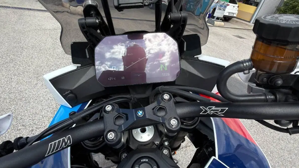 Bmw M 1000 XR (2024 - 27)  (6)