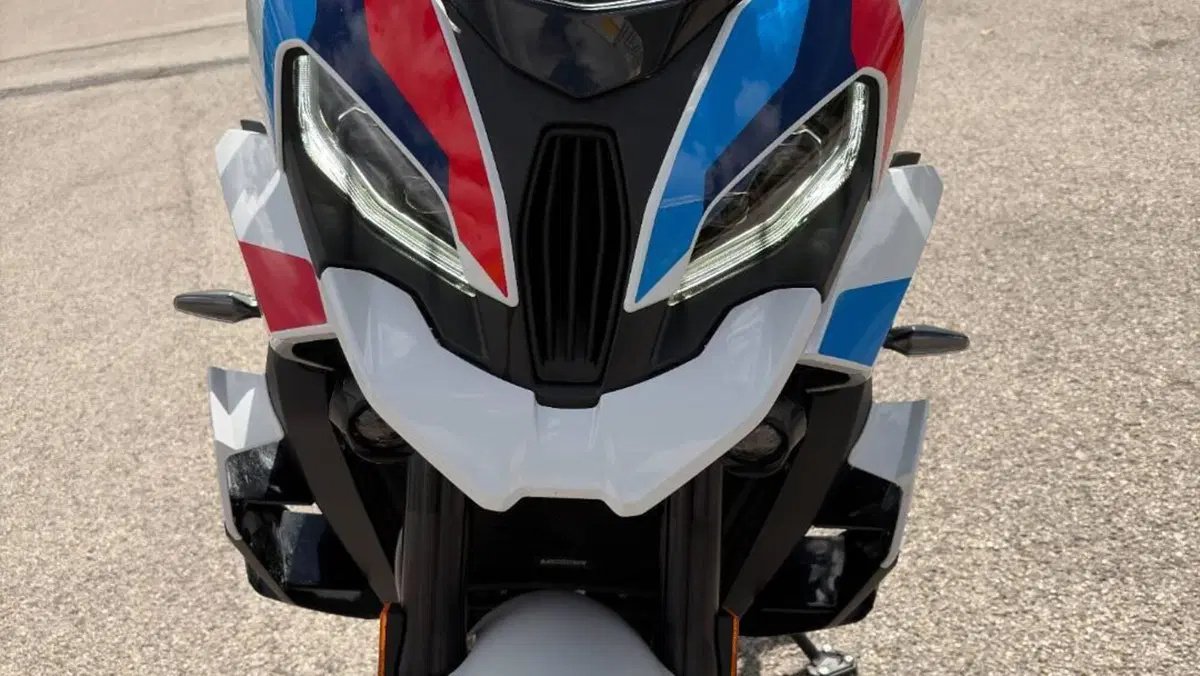 Bmw M 1000 XR (2024 - 27)  (7)