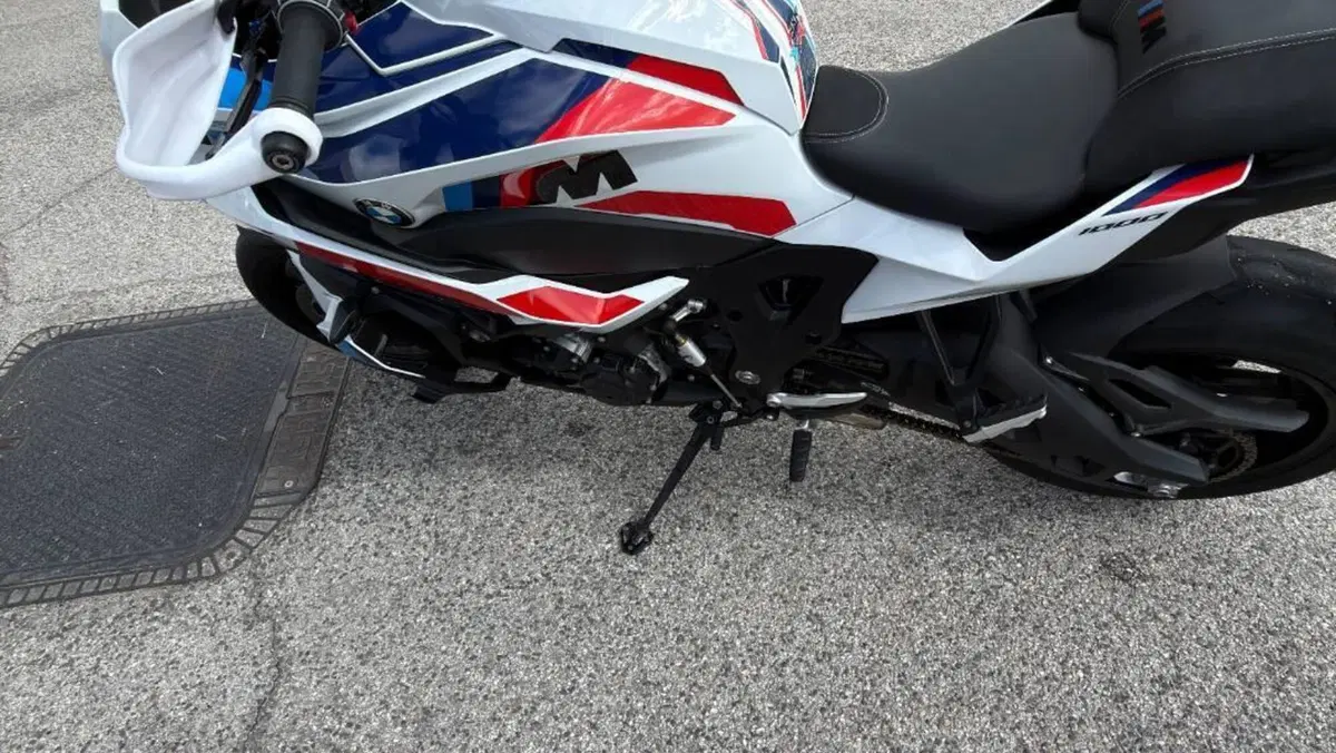 Bmw M 1000 XR (2024 - 27)  (9)