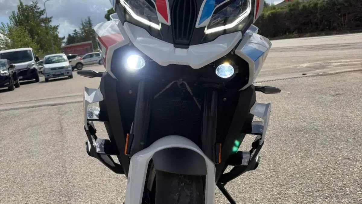 Bmw M 1000 XR (2024 - 27)  (14)
