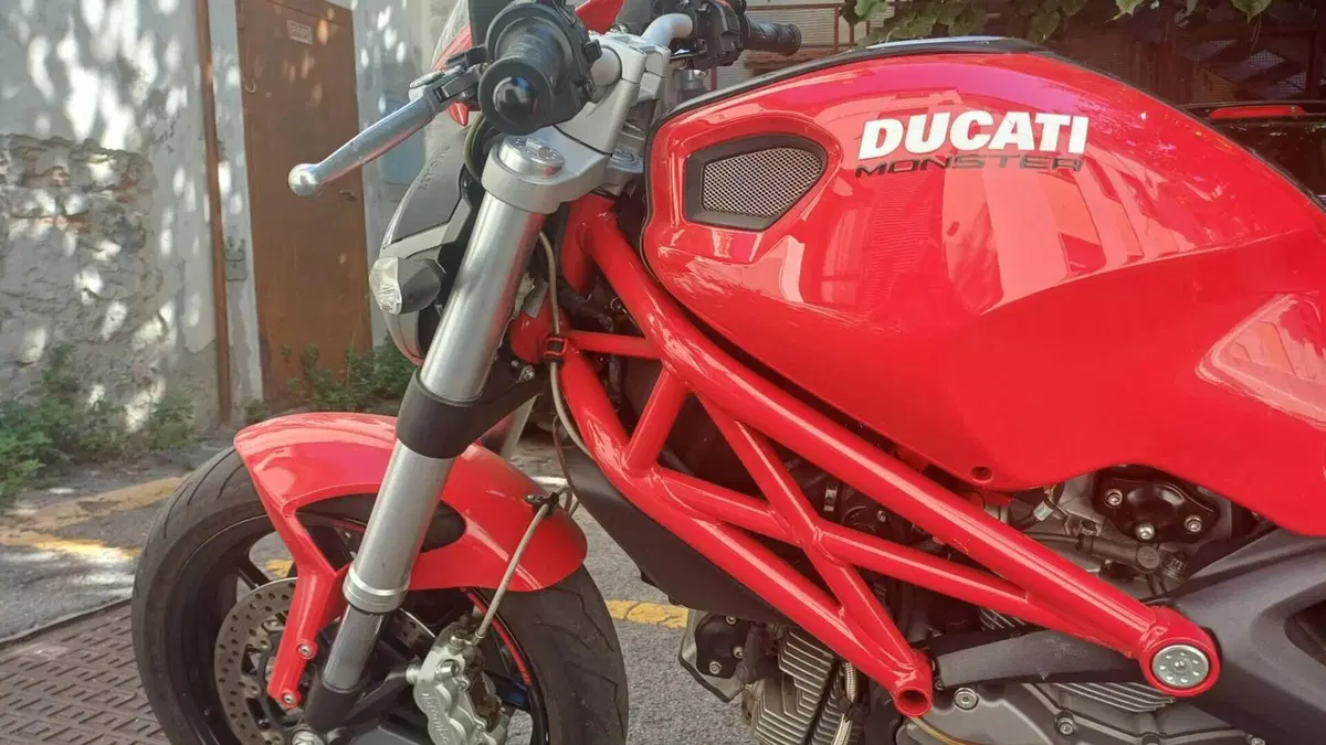 Ducati Monster 796 (2010 - 13)  (3)