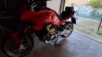 Moto Guzzi V100 Mandello (2022 - 24) usata