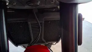 Moto Guzzi V100 Mandello (2022 - 24)  (9)