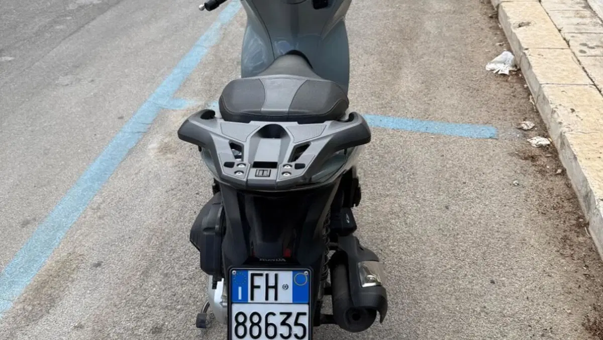 Honda SH 150i (2024 - 25)  (2)