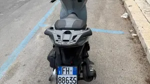 Honda SH 150i (2024 - 25)  (2)
