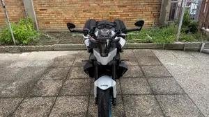 Yamaha MT-09 (2024 - 26)  (2)