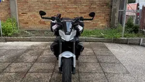 Yamaha MT-09 (2024 - 26)  (6)