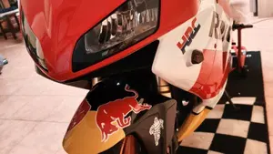 Honda CBR 600 RR (2005 - 06)  (3)