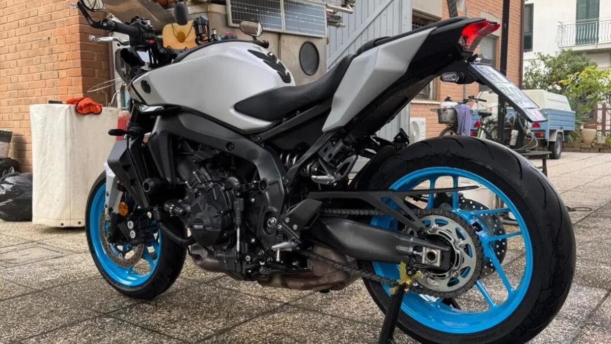 Yamaha MT-09 (2024 - 26)  (9)