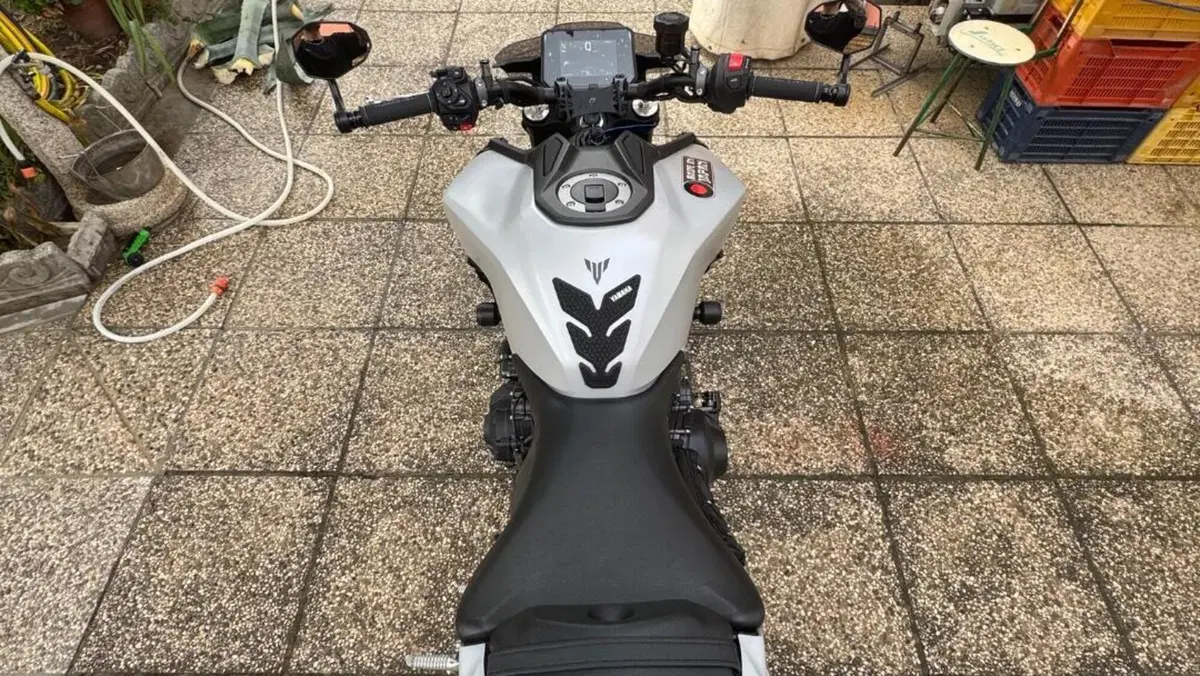 Yamaha MT-09 (2024 - 26)  (11)