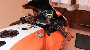 Honda CBR 600 RR (2005 - 06)  (6)