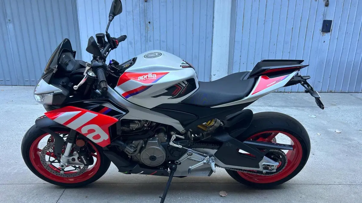 Aprilia Tuono 660 Factory (2025 - 26)  (2)