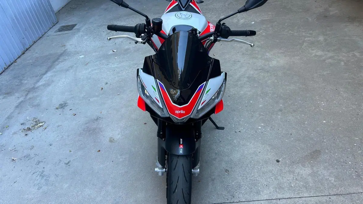 Aprilia Tuono 660 Factory (2025 - 26)  (3)