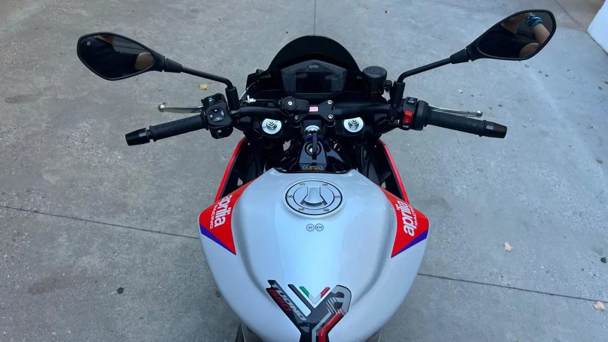Aprilia Tuono 660 Factory (2025 - 26)  (4)