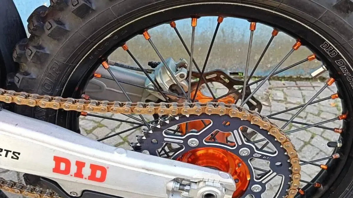 KTM 450 SX-F Factory Edition (2026)  (7)