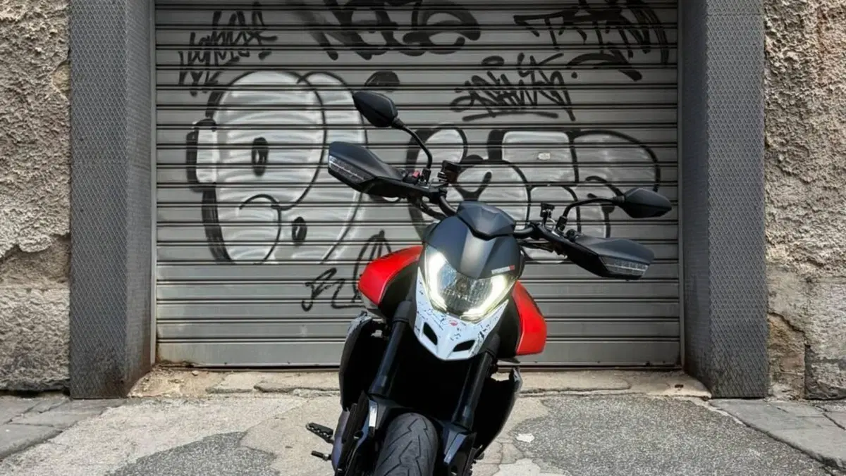 Ducati Hypermotard 950 RVE (2022 - 25)  (9)