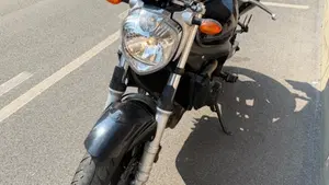 Yamaha FZ6 (2004 - 07)  (2)