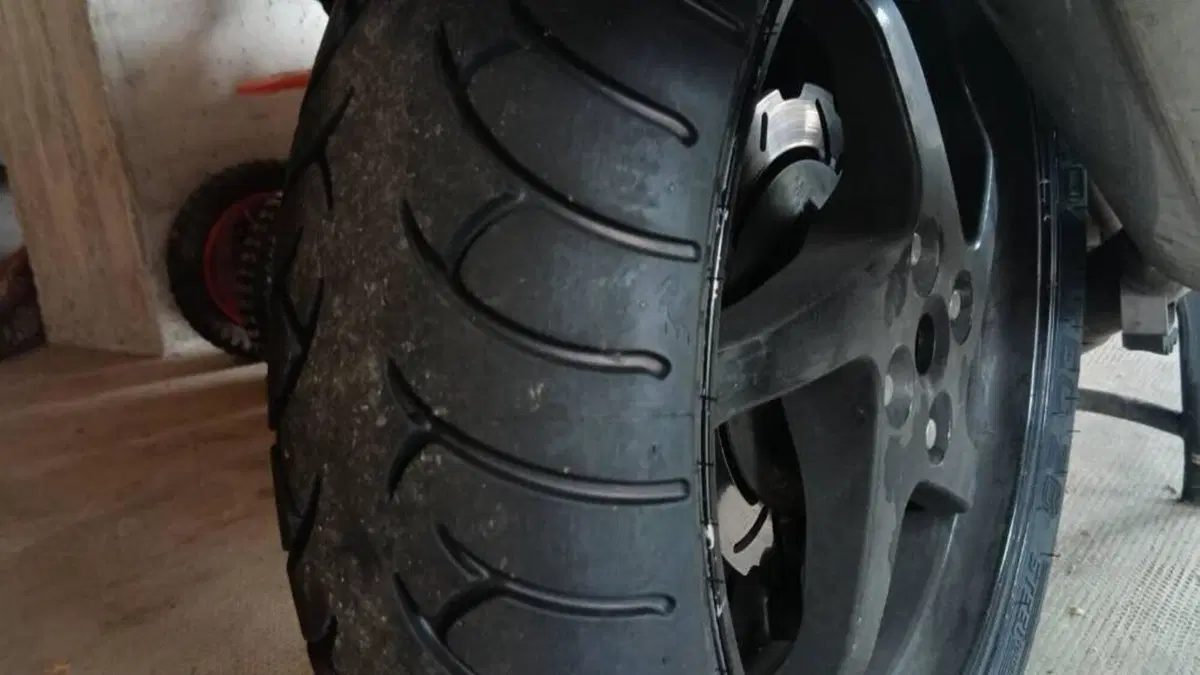 Honda VFR 800 (1998 - 01)  (5)