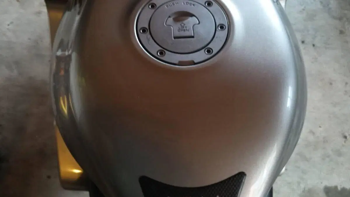 Honda VFR 800 (1998 - 01)  (6)