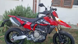 Ducati Hypermotard 698 Mono (2024 - 26) usata