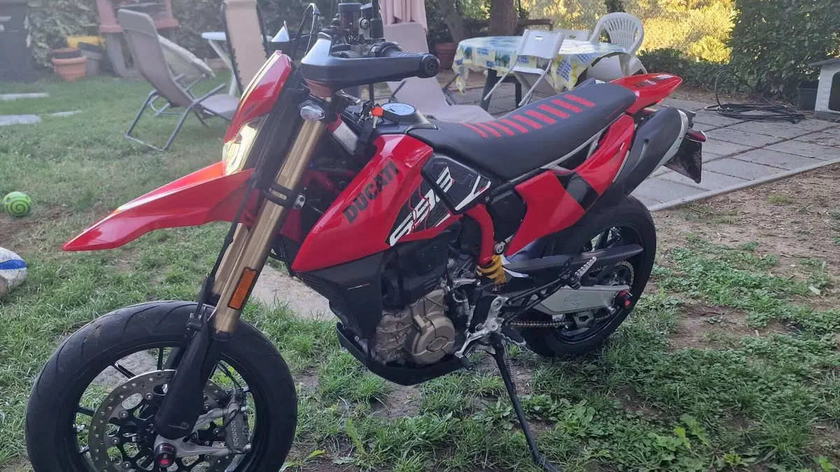 Ducati Hypermotard 698 Mono (2024 - 26)  (3)
