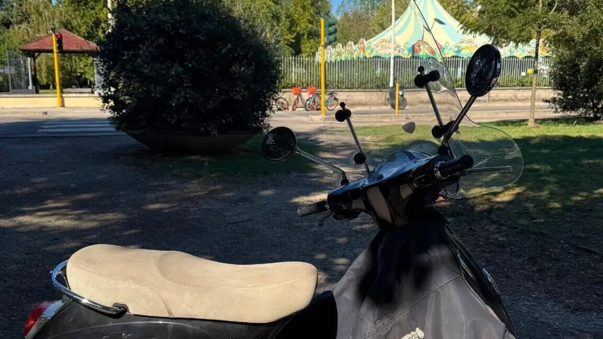 Vespa LX 50 4T (2009 - 14)  (11)