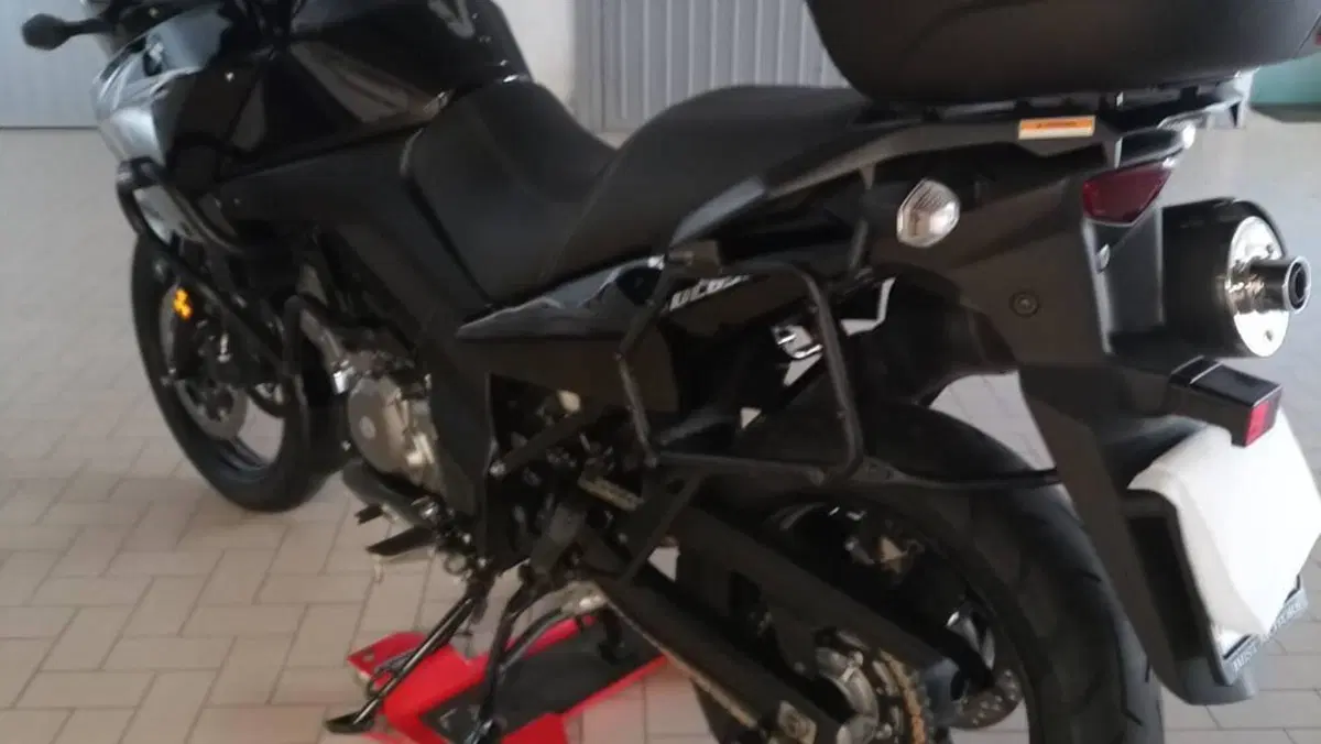 Suzuki V-Strom 650 Traveller ABS (2008 - 11)  (4)