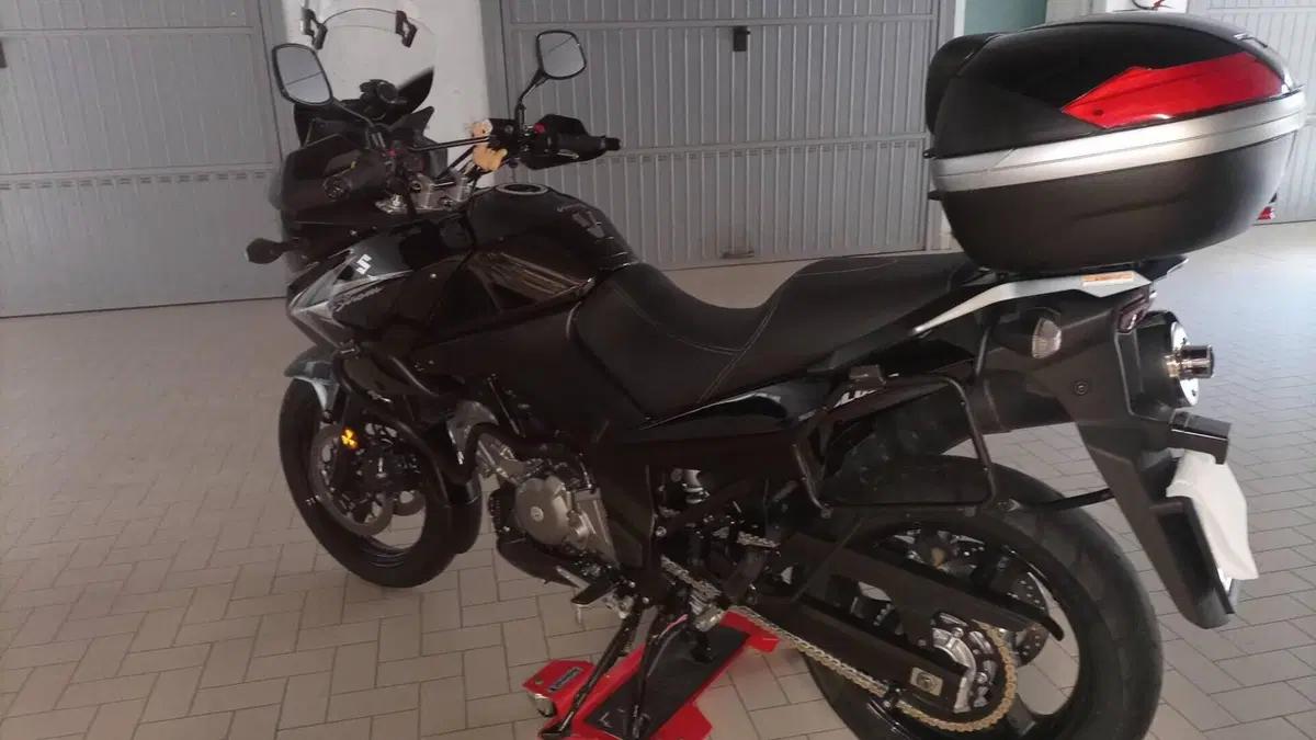 Suzuki V-Strom 650 Traveller ABS (2008 - 11)  (5)