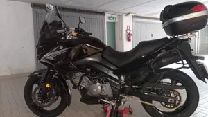 Suzuki V-Strom 650 Traveller ABS (2008 - 11)  (2)