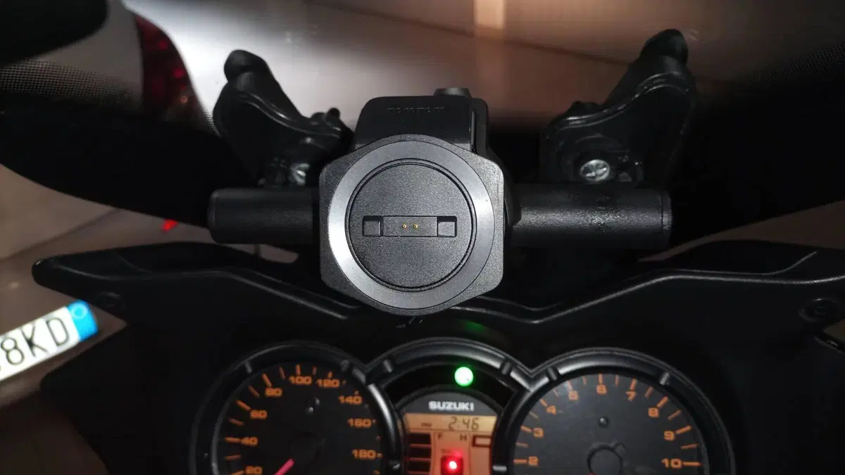 Suzuki V-Strom 650 Traveller ABS (2008 - 11)  (8)