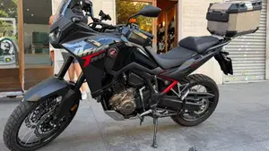 Honda Africa Twin CRF 1100L ES (2024 - 26)  (4)