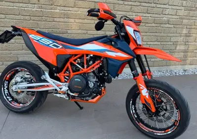 KTM 690 SMC R (2023 - 25) - Annuncio 10109368