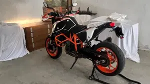 KTM 690 Duke R (2010 - 15)  (3)