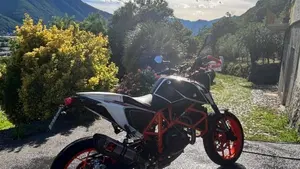 KTM 690 Duke R (2010 - 15)  (4)