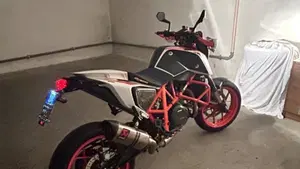KTM 690 Duke R (2010 - 15)  (5)