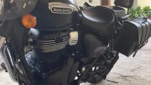 Royal Enfield Meteor 350 (2021 - 26)  (2)