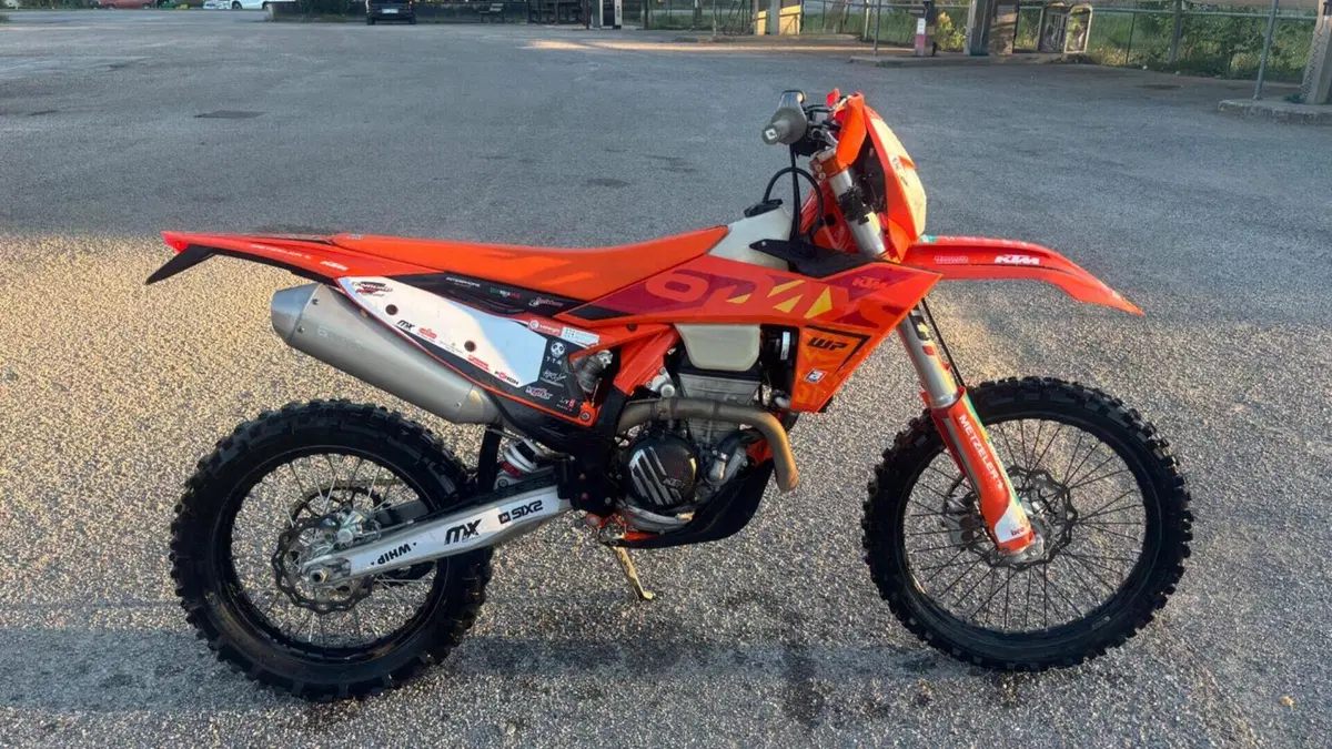 KTM 250 EXC-F Six Days (2025)  (3)