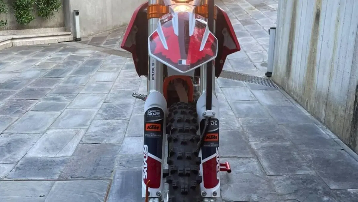 KTM 250 EXC-F Six Days (2023)  (4)