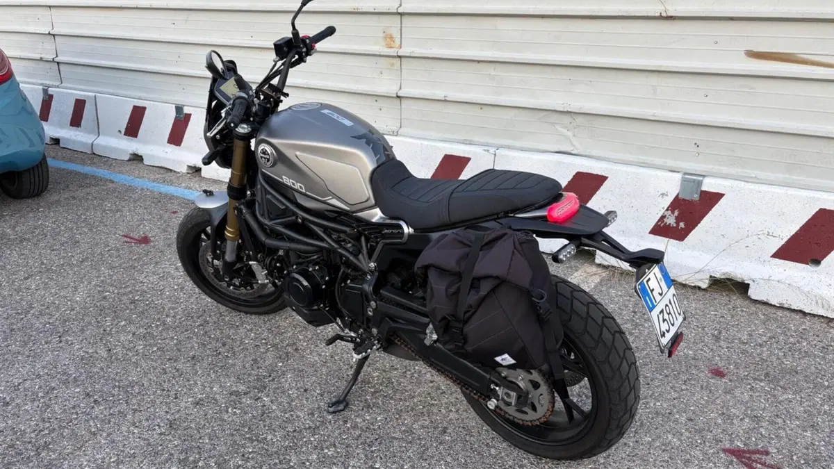 Benelli Leoncino 800 (2022 - 26)  (2)