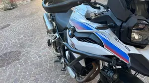 Bmw F 750 GS Edition 40 Years GS (2021)  (2)