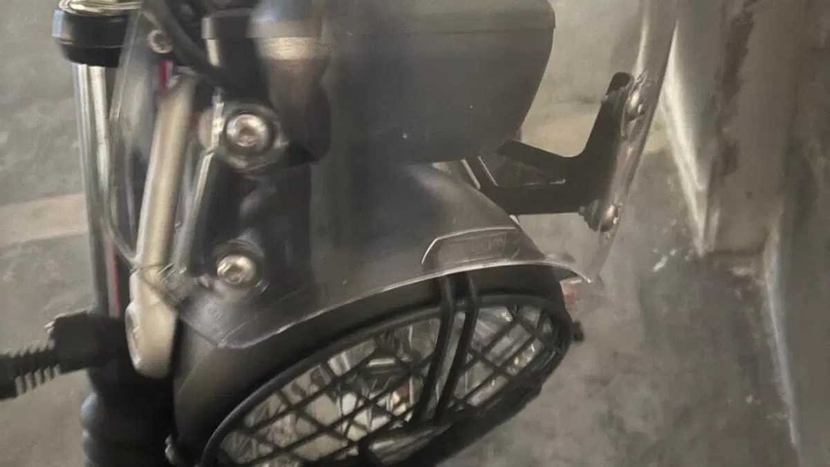 Triumph Street Scrambler 900 (2019 - 20)  (5)
