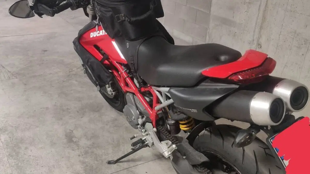Ducati Hypermotard 1100 (2007 - 09)  (2)