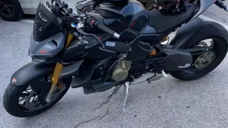 Ducati Streetfighter V4 (2023 - 24) usata