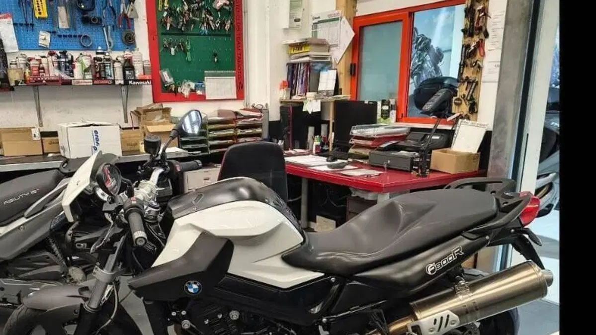 Bmw F 800 R (2009 - 11)  (3)